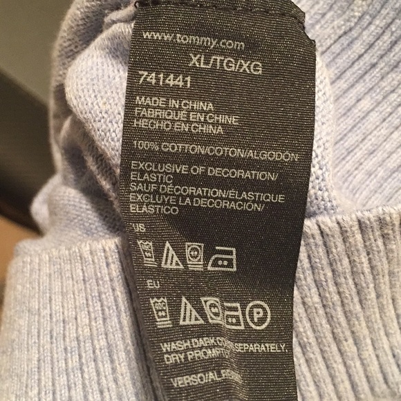 Tommy sweater lightly worn excellent condition! - Picture 5 of 5